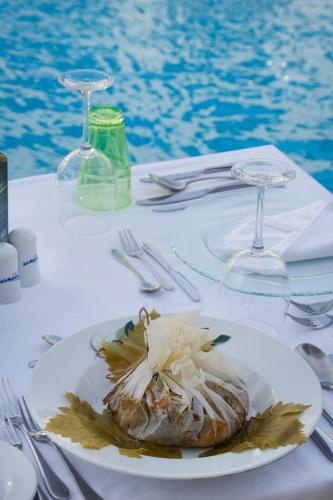 Albatros Spa & Resort Hotel - image 9