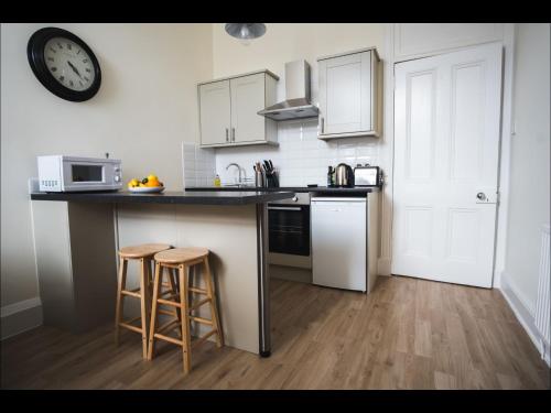 Cedar Apartment - Helensburgh