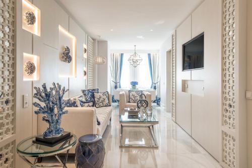Gran Hotel Miramar GL - image 9