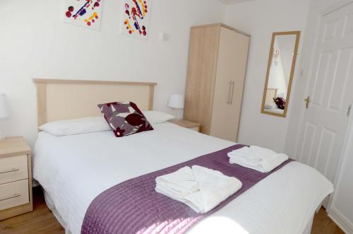 The Helm Apartments B&B - image 7