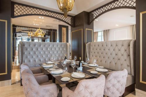 Gran Hotel Miramar GL - image 12