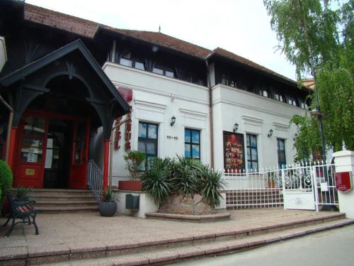 Janus Boutique Hotel & Spa - image 3