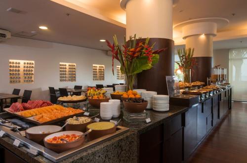 Food and beverages, Hotel Luzeiros Fortaleza in Fortaleza