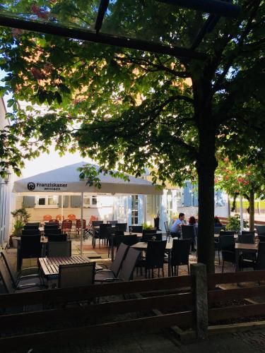 Restaurant, Cınar Hirsch Hotel & Restaurant in Aystetten