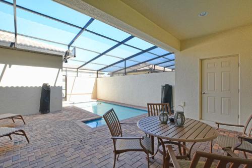 Windsor-5 Bed Townhouse w/splashpool-3800WW - image 7