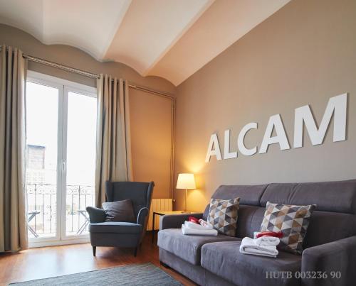 Alcam Rizal, Barcelone