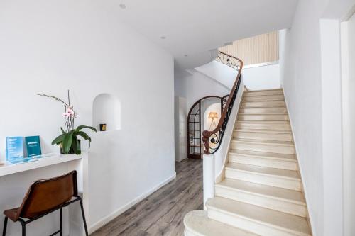 Hotel Abril 37 - main image
