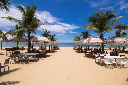 Beach, Rom Casa Hostel Da Nang in Da Nang