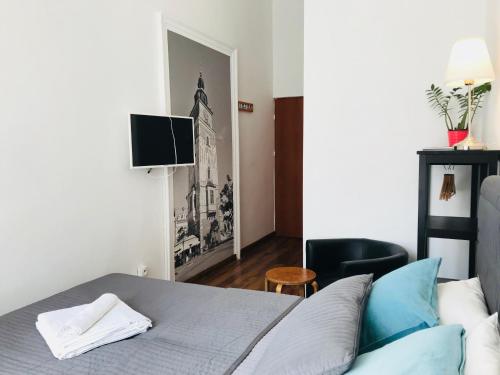 AMBER Guest Rooms - image 5