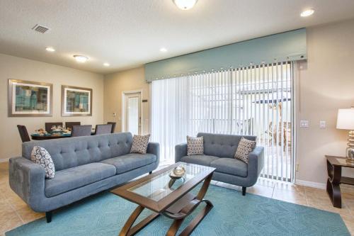 Windsor-5 Bed Townhouse w/splashpool-3804WW - image 7