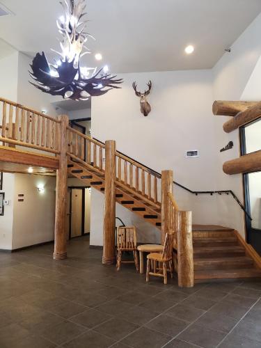 Vestíbulo, Cody Legacy Inn & Suites in Cody