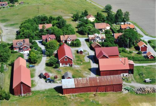 Brunnsta Gård - Accommodation - Bålsta