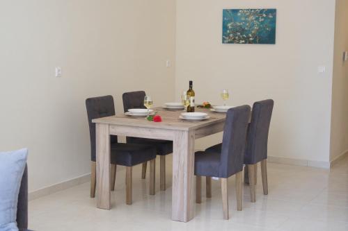  Marina's Apartments in Sami