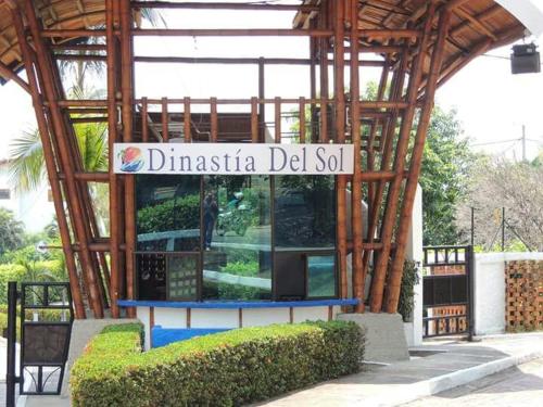 Condominio Campestre Dinastia del Sol Piscina Privada 2 Jacuzzis y Seguridad Privada 24 horas