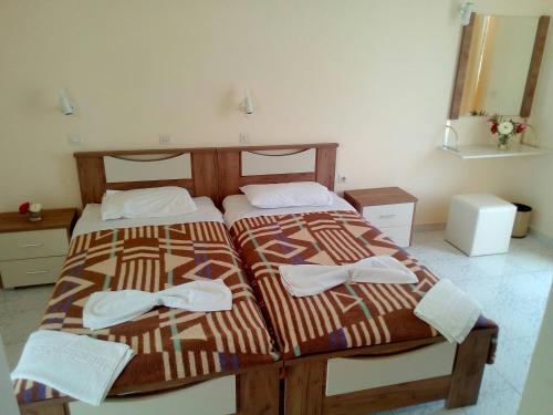 Leonidas Hotel & Studios - image 12