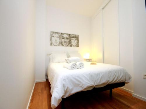Apartamentos Malaga Flat - image 10
