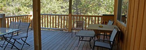 DiamondStone Guest Lodges