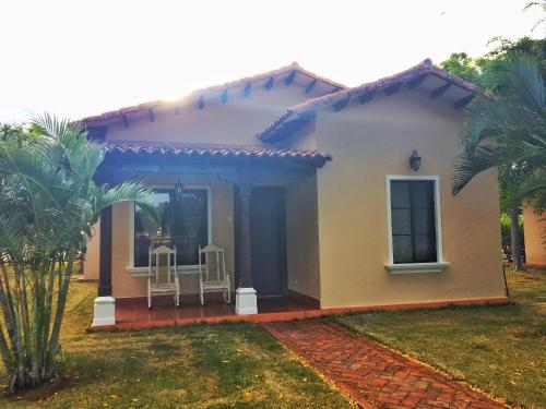 Casa Patricia Gran Pacifica Resort in 圣地牙哥