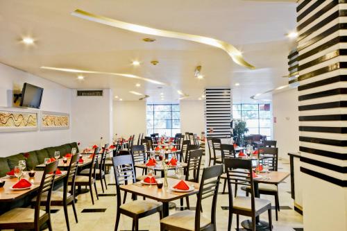 Restaurante, PF Suites in Ciudad de México