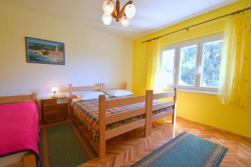 Apartment with Balcony image 10
