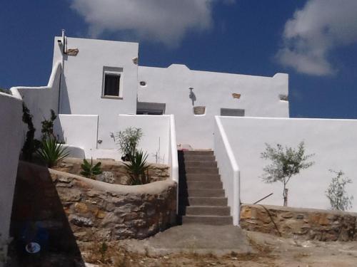 Maison Irini gîte à louer Nisída Farmakonísion