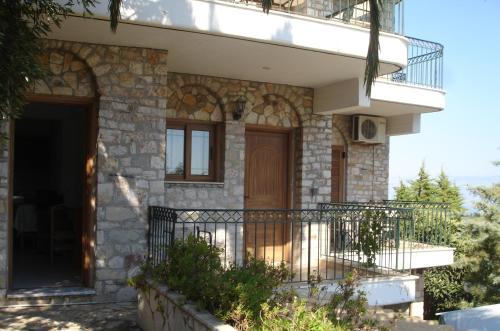 Mathia Apartments - image 8