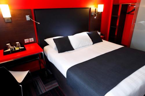 Hôtel Kyriad Lyon Sud Sainte Foy