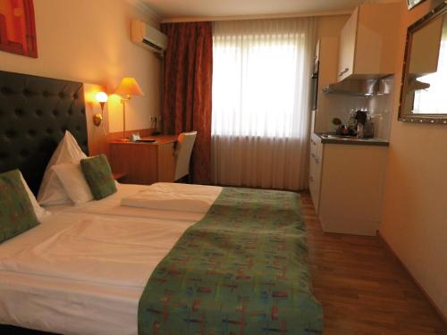 Aparthotel Guzulka & Restaurant, Berlin (photo 9)