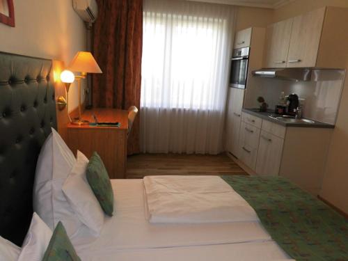 Aparthotel Guzulka & Restaurant, Berlin (photo 10)