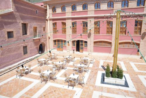 142184651 Jardines de La Santa