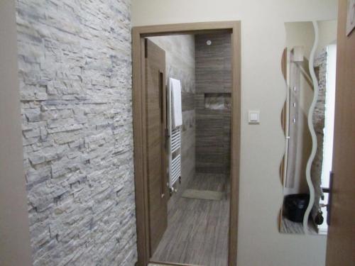 Hotel Hubert Nové Zámky - image 8