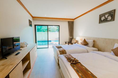 room detail thumbnail 0