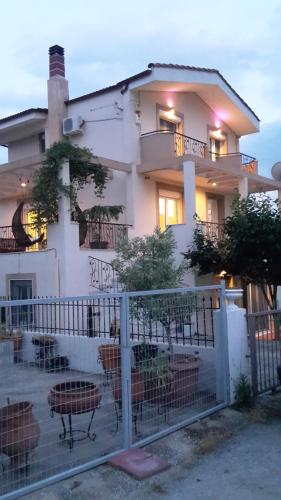  Lalikos Home in Nea Iraklitsa