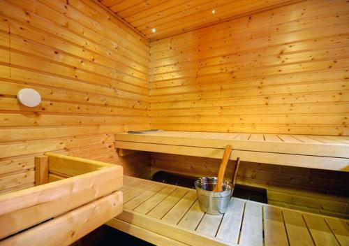 Tiiringolf Cottages in Nilsia