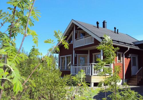 Tiiringolf Cottages - image 10