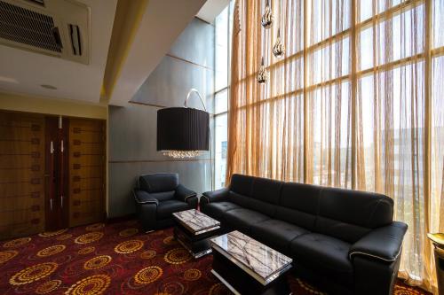 Bar/lounge, Grand Palace Hotel & Resorts Rangpur in Rangpur