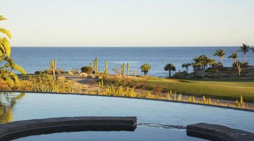 Phenomenal Villa with Ocean View, Swim-Up Bar, Home Gym and located on a Golf Course