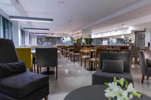 مطعم, هاورد جونسون بلازا بوينس آيرس (Howard Johnson Plaza Buenos Aires) in مونسيرات