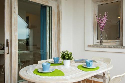 Apartment in S'Abba e Sa Pedra pool complex - image 10