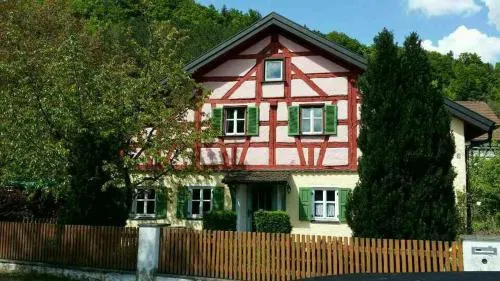 Ferienhaus am Mühlbach in Kinding, Deutschland