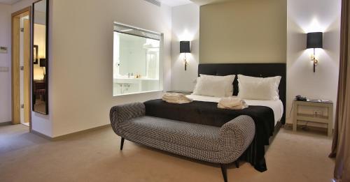 Delfim Douro Hotel - image 8
