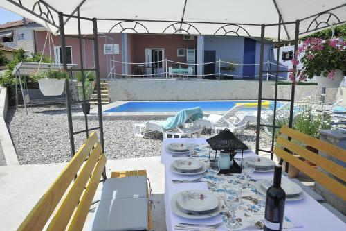 Banquet hall, Apartments Neda in Bacina