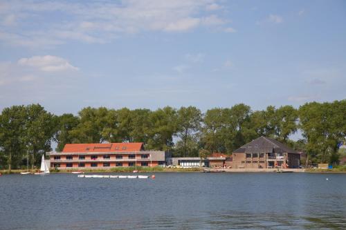 Hostel Domein Aan de Plas in Brügge