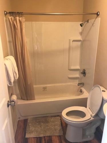 Travel Inn Anchorage (AK)