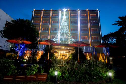Reno Hotel photo 2