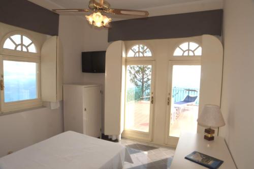 1 twin bed