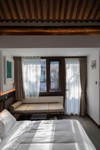 Фотография номера мини отеля Courtyard Guesthouse, Beijing
