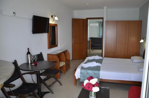 Kiwi Hotel - image 8