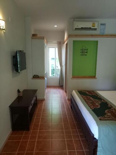 Baan Jaru