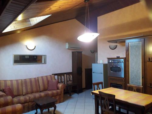  Appartamento in piazza Umberto I a Poviglio(RE) in Poviglio